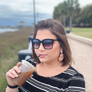 Meet your Posher, Corylynn